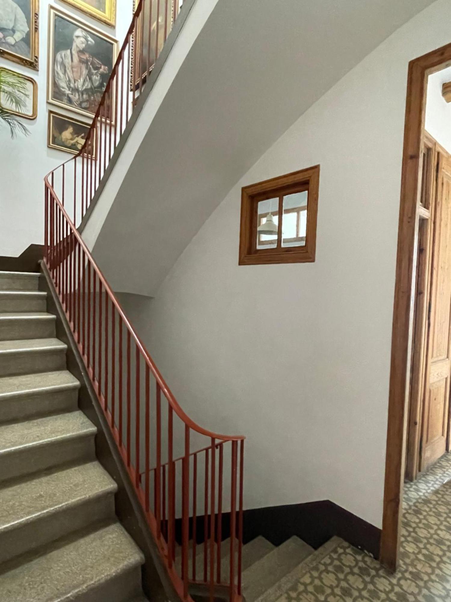 Espectacular casa indiana en primera línea de mar Vilassar De Mar Exterior foto